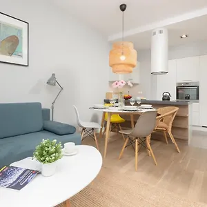 Skalskiego Near Balaton By Renters Warszawa