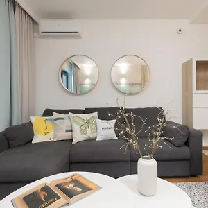 Spacious Premium Wola By Renters Prestige Warszawa